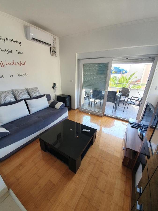 Apartment Novalja 4+2 Kültér fotó